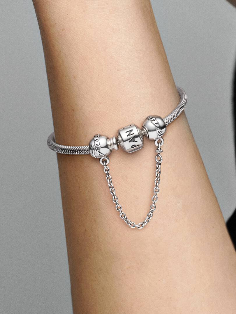 Family Forever Safety Chain