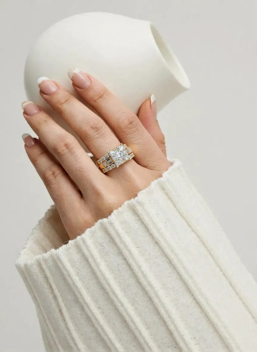 9ct Yellow Gold Diamond Dress Ring
