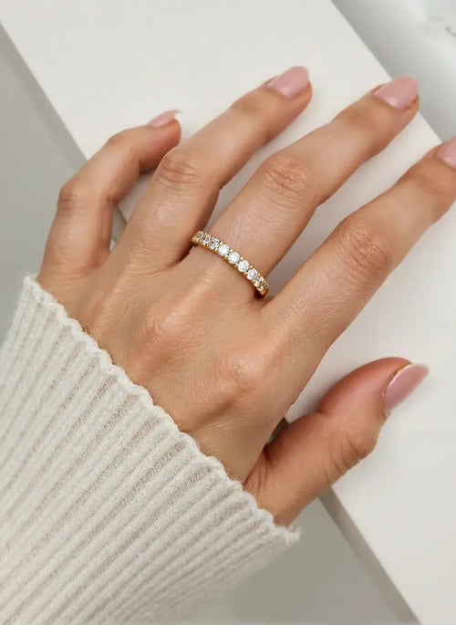 9ct Yellow Gold Diamond Band