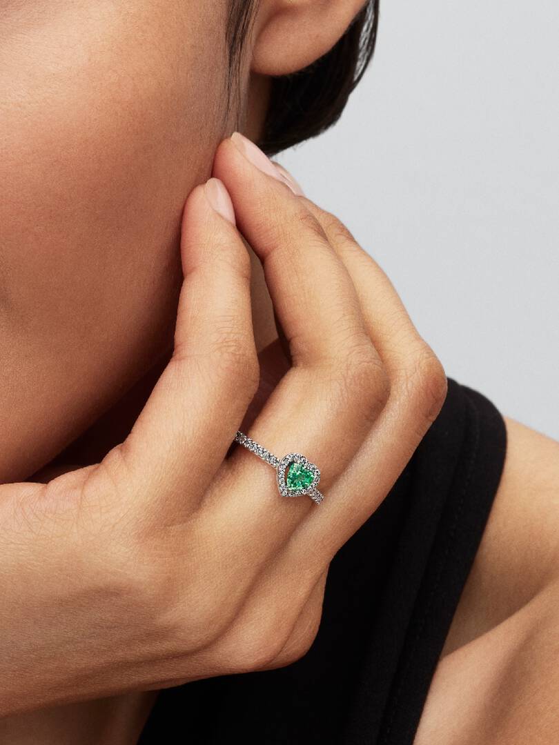 August Crystal Birthstone Elevated Mint Green Heart Ring